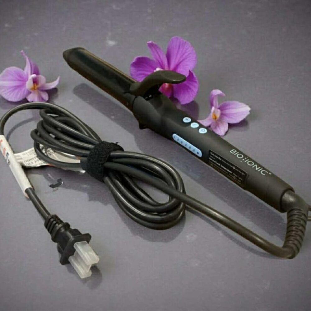 Bio Ionic Long Barrel Styler 1.50" Pro Curling Iron - Picture 3 of 3
